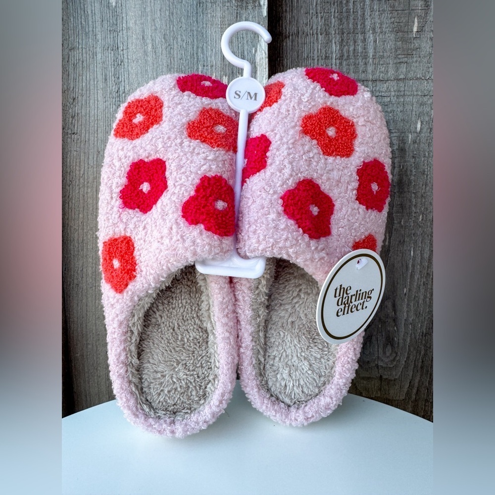 Pink Flower Soft Fuzzy Hard Sole Lightweight Slippers - Picture 3 of 4